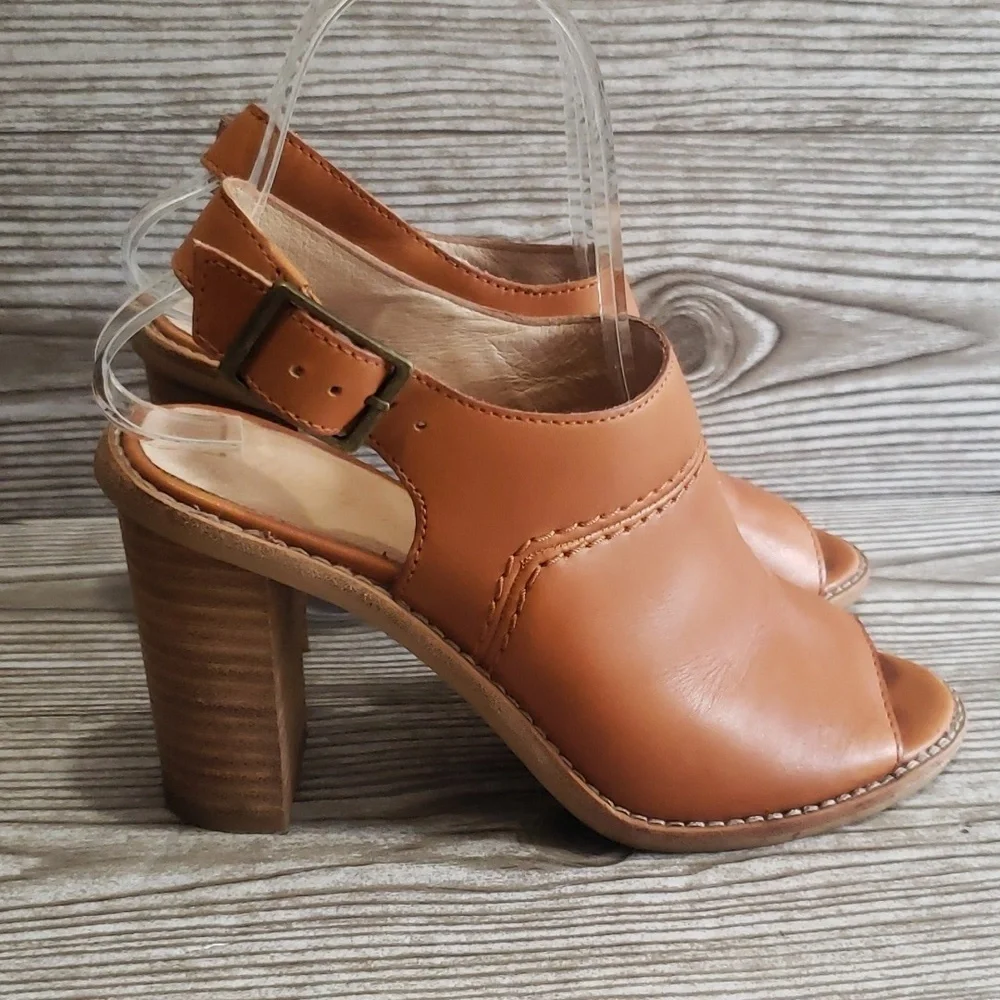 Madewell 6 brown/tan open toe feet cage heels